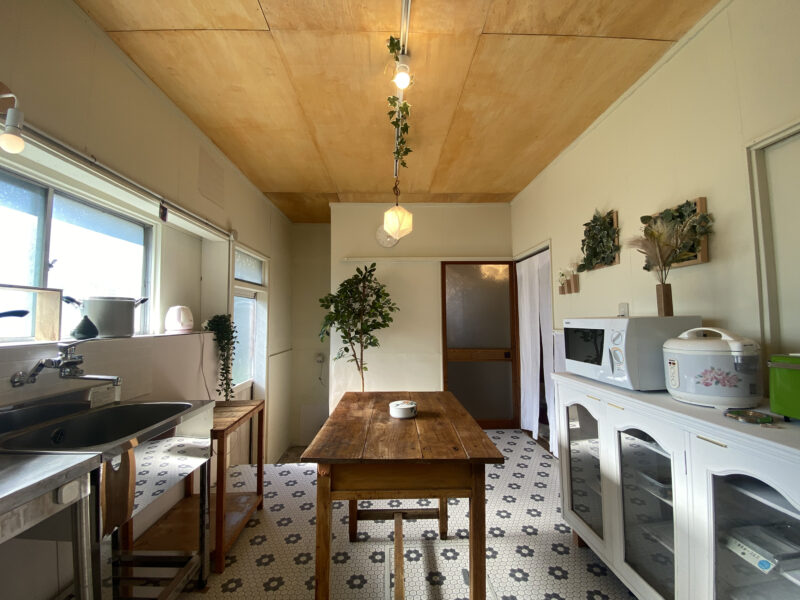 (キッチン)  (キッチン)