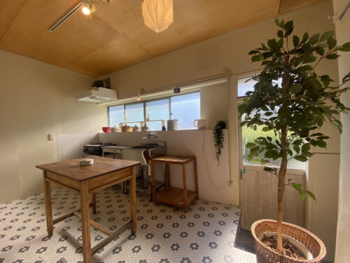 (キッチン)  (キッチン)