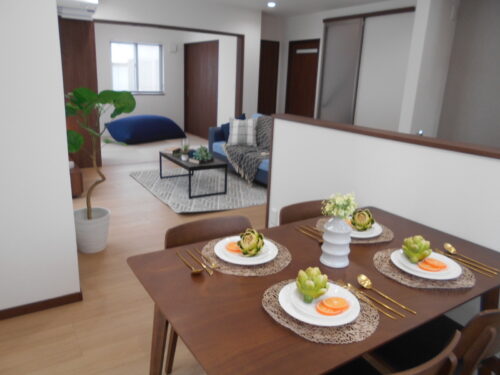 ダイニング (居間)