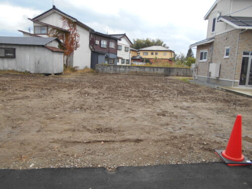 宝町4番建築条件付土地