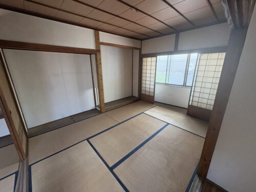  (内装)