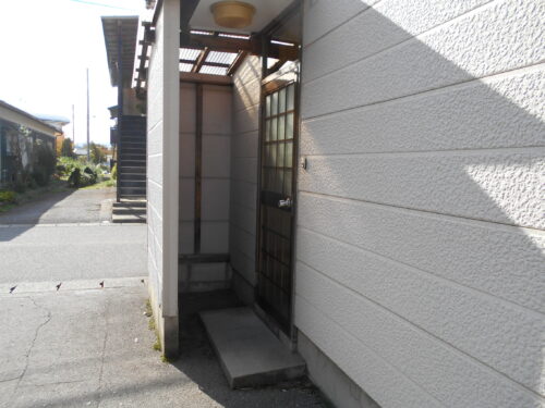  (玄関)