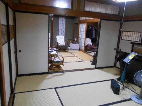  (内装)