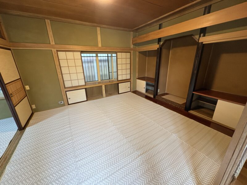 (内装) (内装)