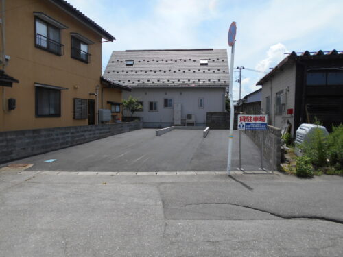 末広町16番駐車場 末広町16番駐車場